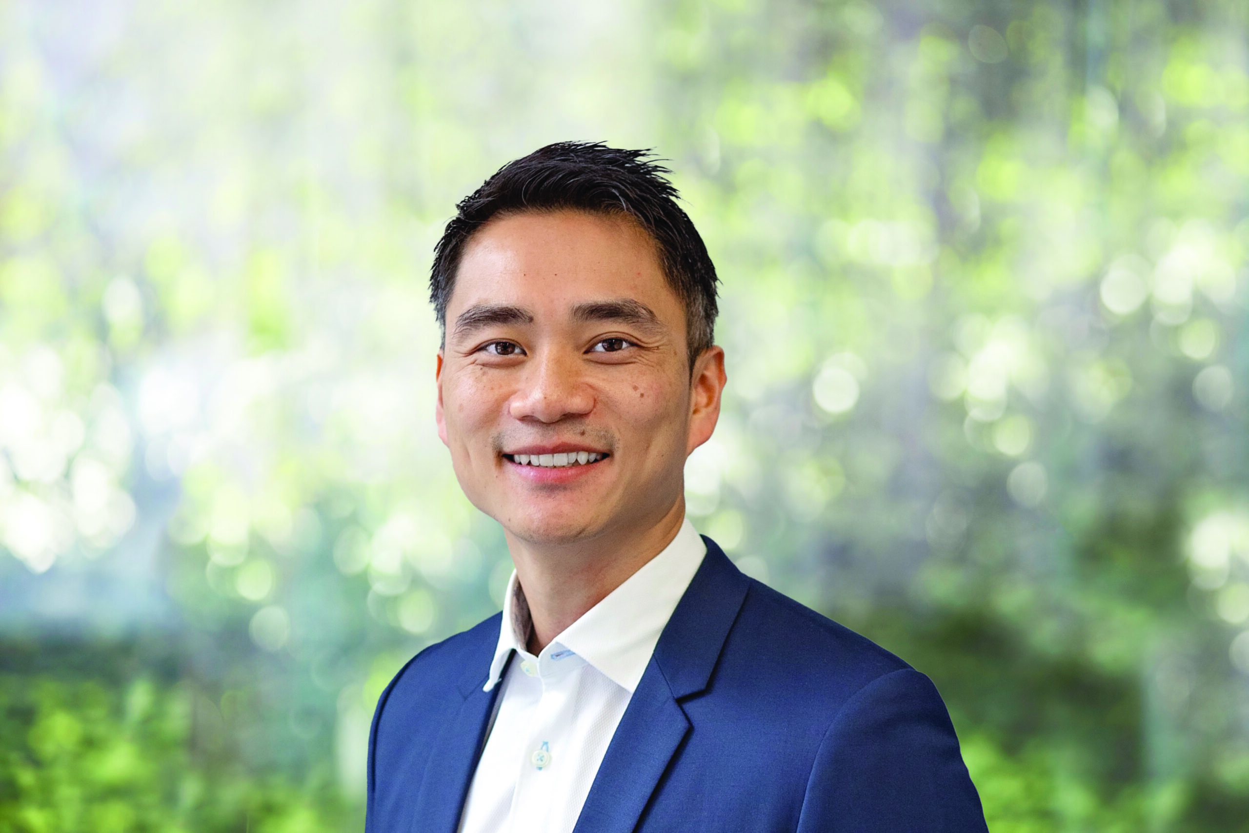 Dr Enoch Wong