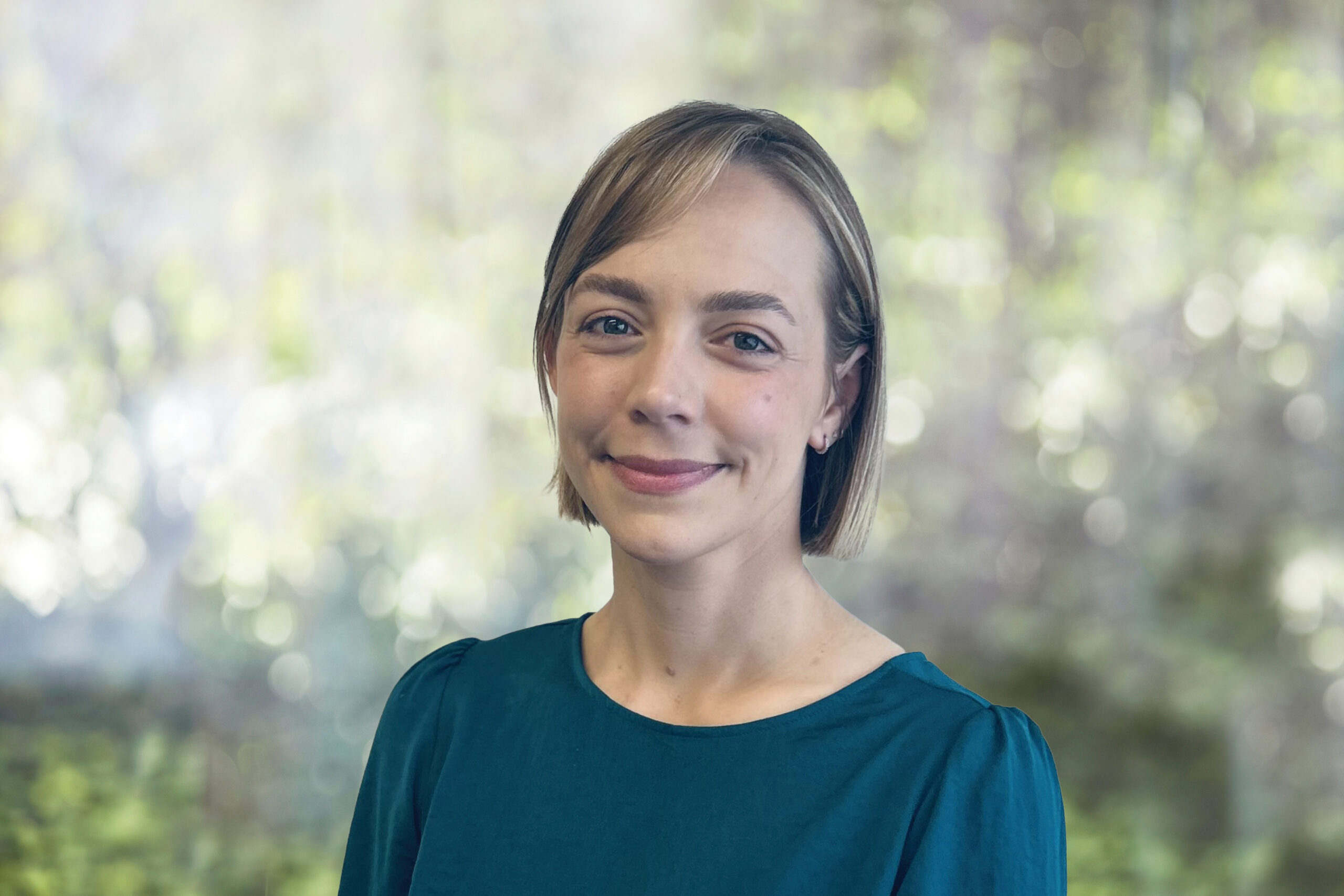 Dr Tess McClure